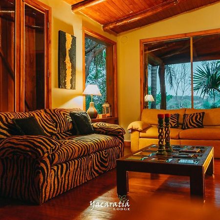 Yacaratia Lodge เอลโซแบร์บิโอ ภายนอก รูปภาพ
