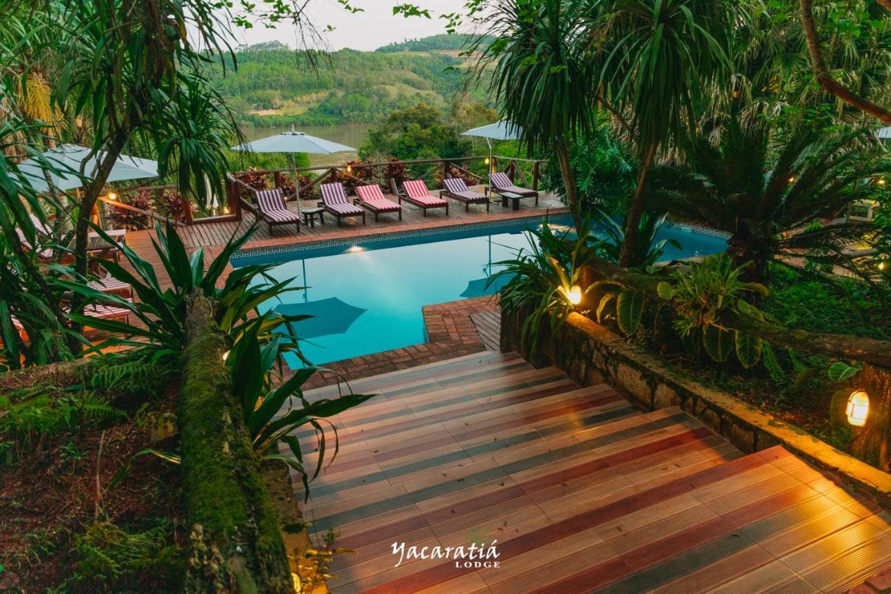 Yacaratia Lodge เอลโซแบร์บิโอ ภายนอก รูปภาพ