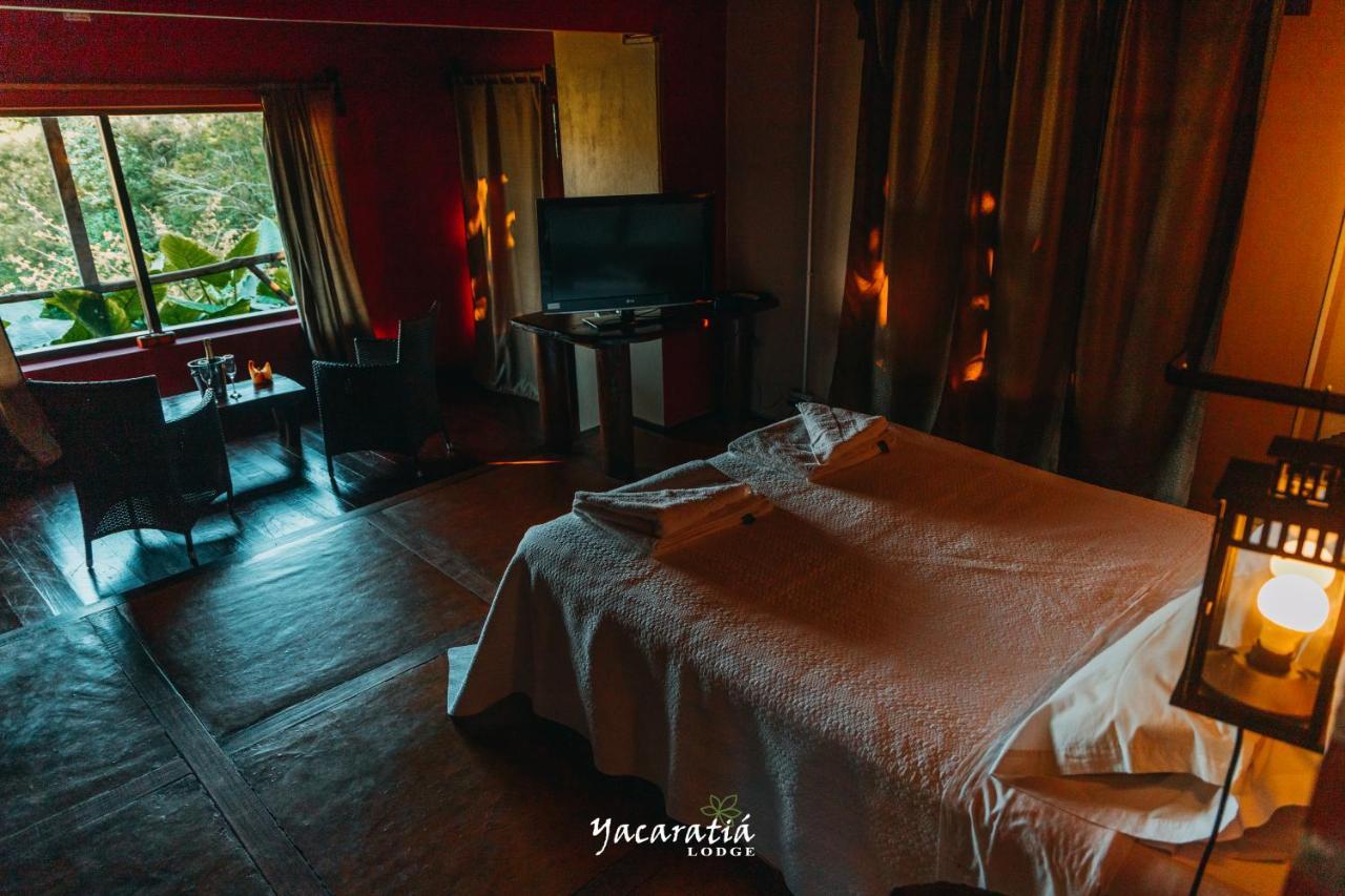 Yacaratia Lodge เอลโซแบร์บิโอ ภายนอก รูปภาพ